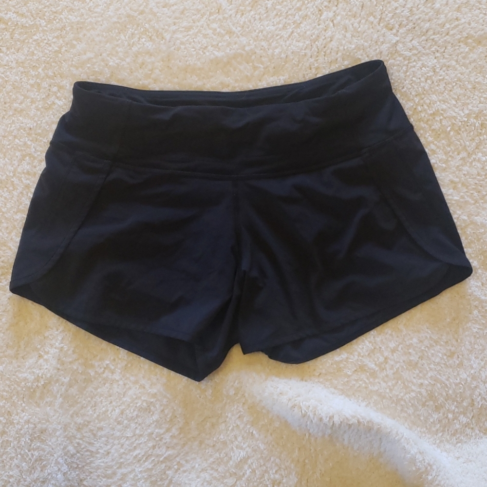 Lululemon black speed shorts 4"